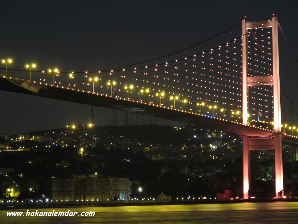 İstanbul Boğaz Köprüsü Gece