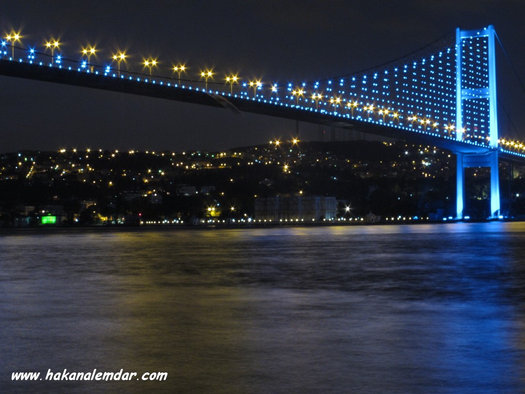 İstanbul Boğaz Köprüsü Gece